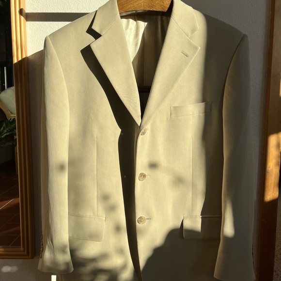 Classic Beige Men's Blazer